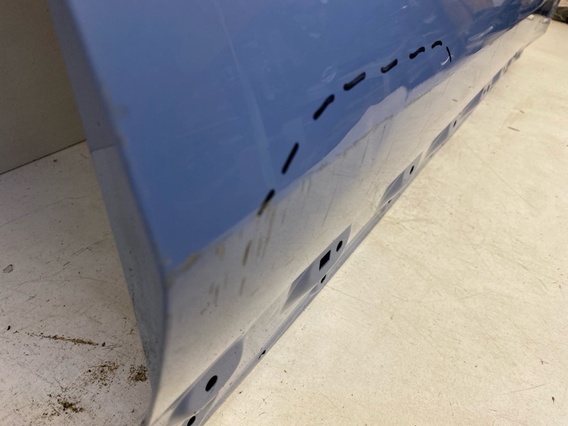 Дверь передняя правая