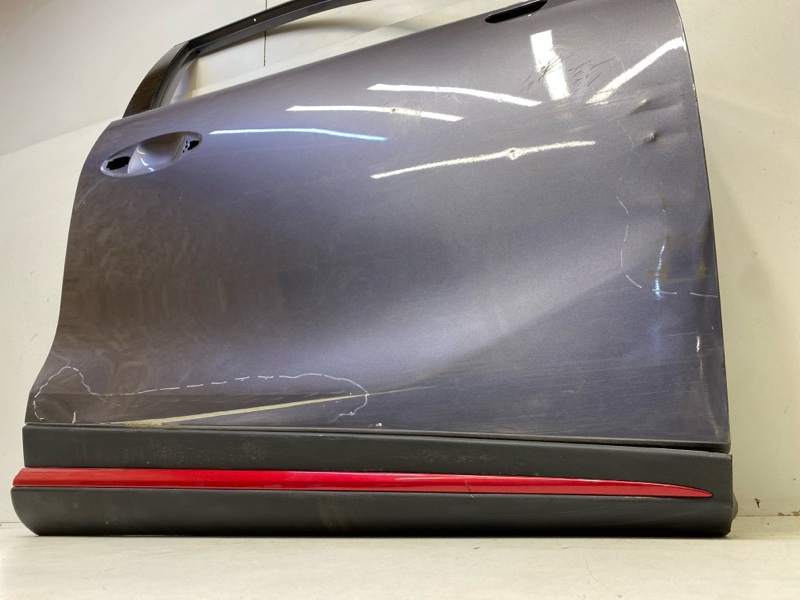 Дверь передняя правая