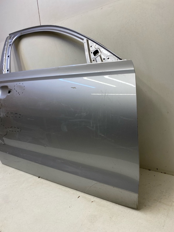 Дверь передняя правая