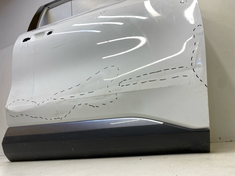 Дверь передняя правая