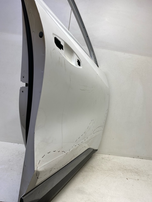 Дверь передняя правая