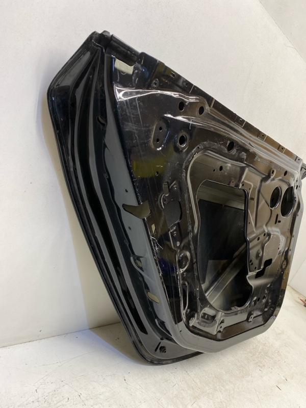 Дверь задняя левая