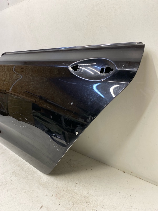 Дверь задняя левая