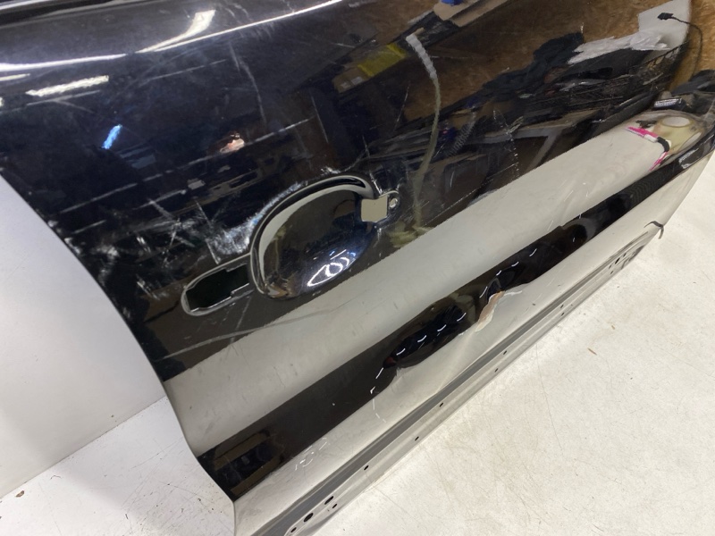 Дверь передняя правая