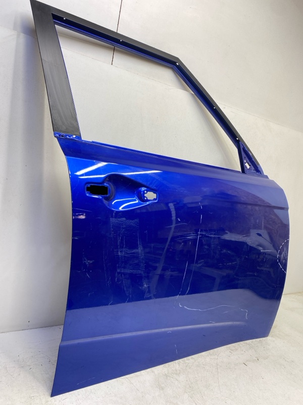 Дверь передняя правая