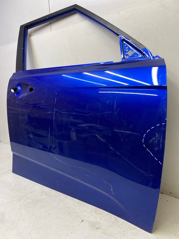 Дверь передняя правая