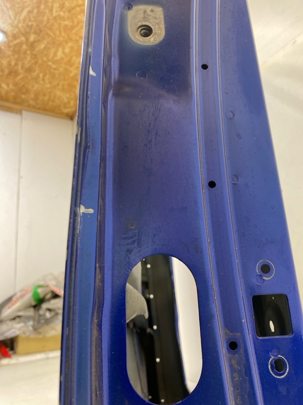 Дверь передняя правая