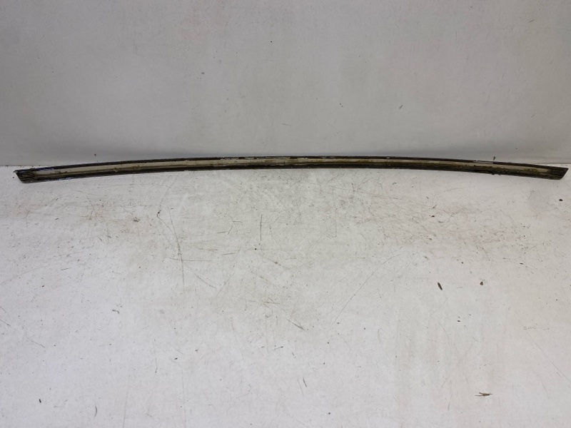 Накладка двери багажника