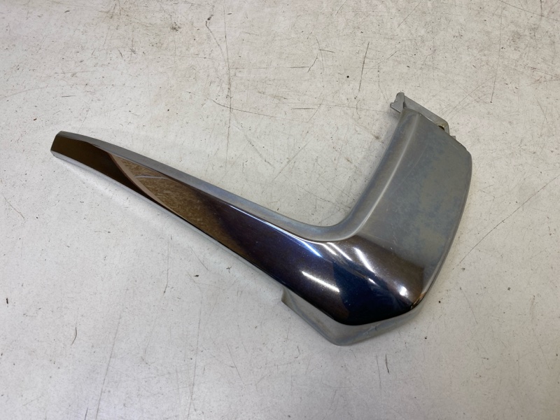 Накладка переднего бампера левая