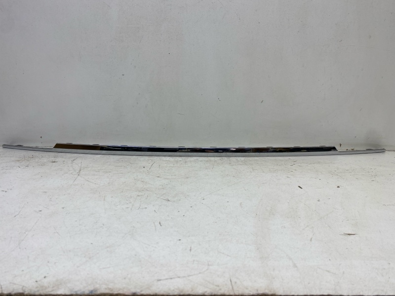 Молдинг заднего бампера