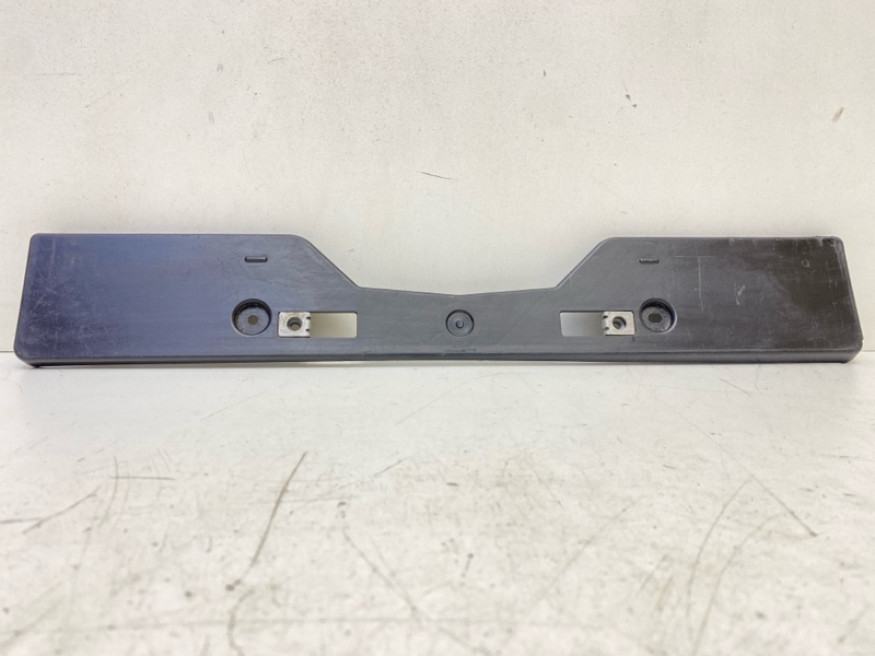 Накладка переднего бампера под номер