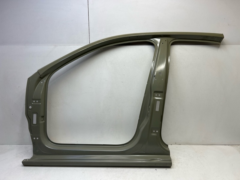 Кузовной элемент