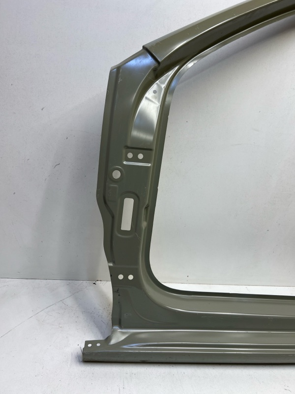 Кузовной элемент