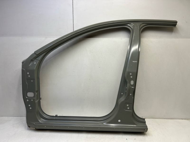 Кузовной элемент