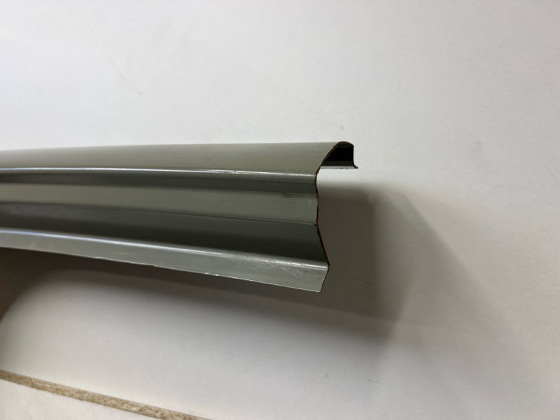 Кузовной элемент