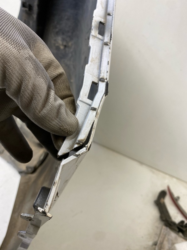 Бампер задний