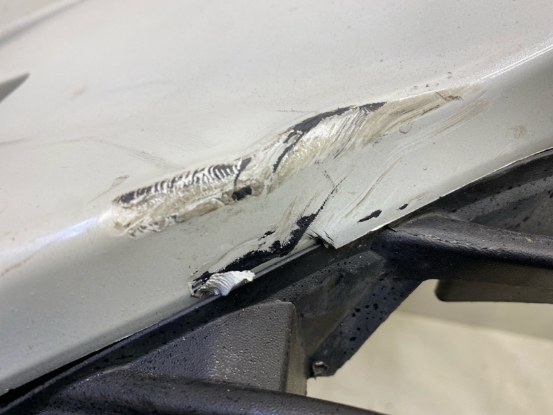 Бампер передний