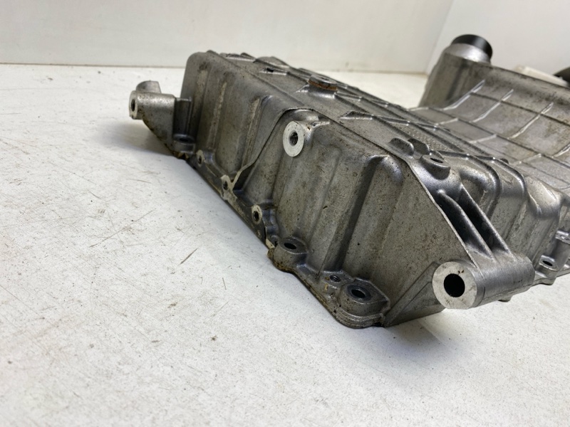 Поддон масляный двигателя (картер)