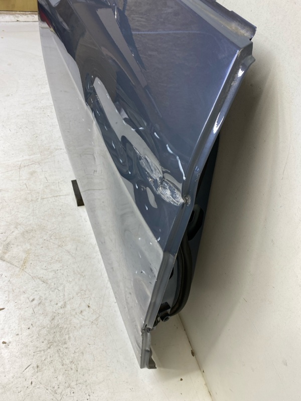 Дверь задняя правая