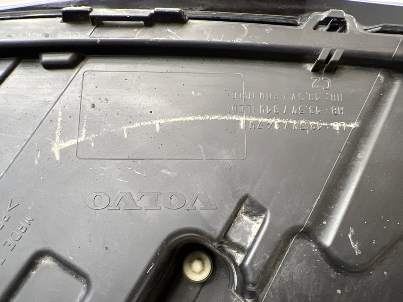 Фара правая