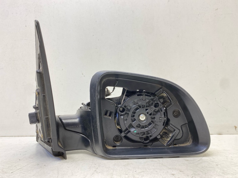 Зеркало правое электрическое