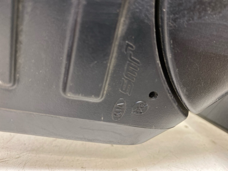 Зеркало правое электрическое