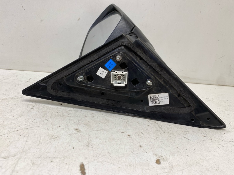 Зеркало правое электрическое