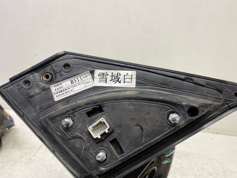 Зеркало правое электрическое