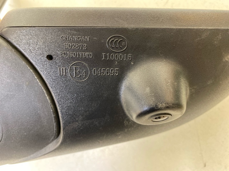 Зеркало правое электрическое