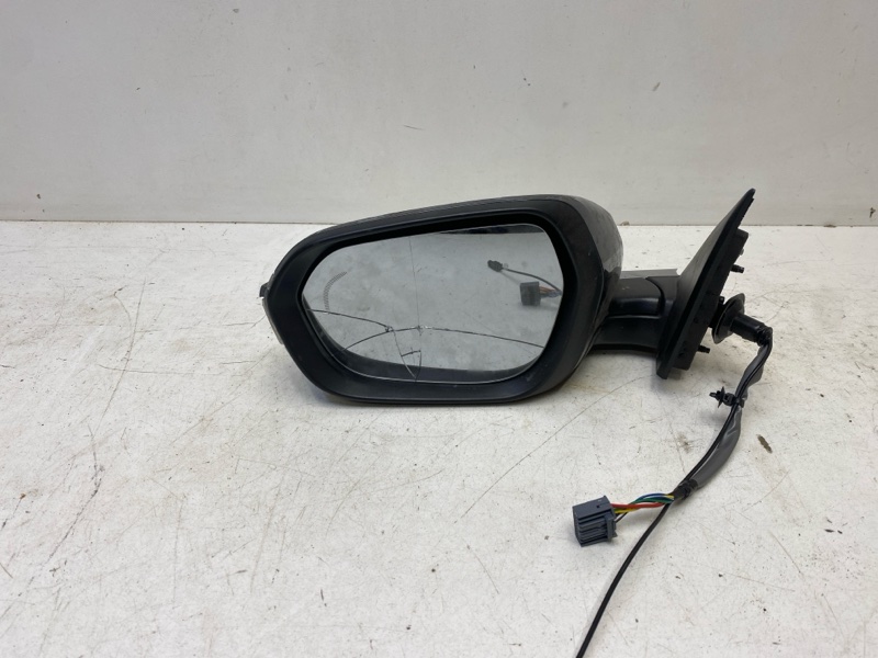 Зеркало левое электрическое