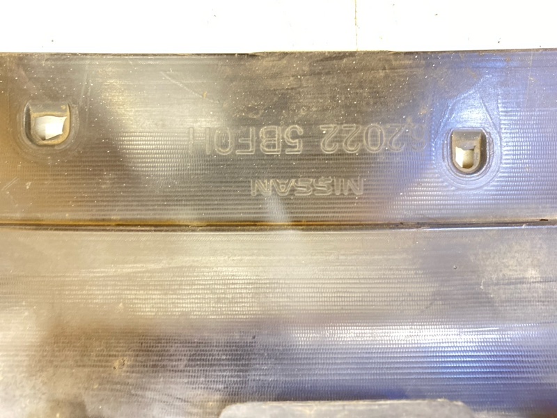 Бампер передний