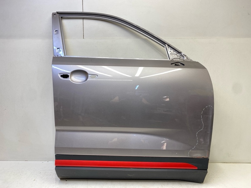 Дверь передняя правая