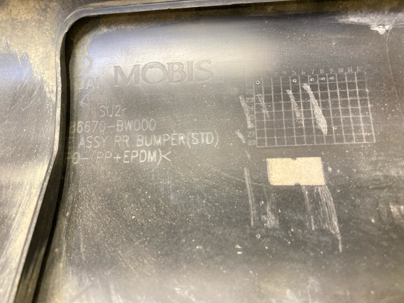 Спойлер (дефлектор) крышки багажника