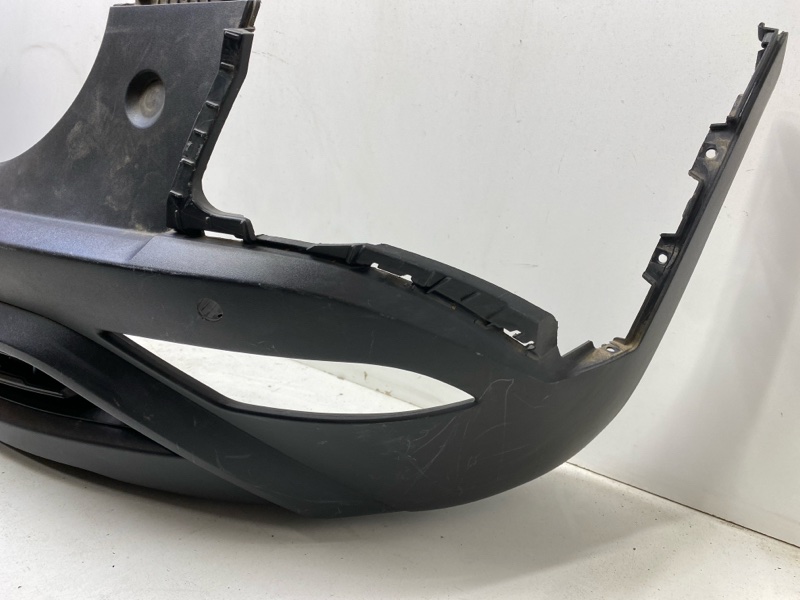 Спойлер (дефлектор) крышки багажника