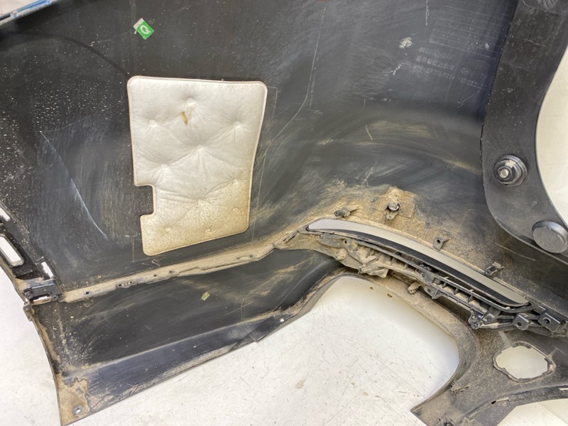 Бампер задний