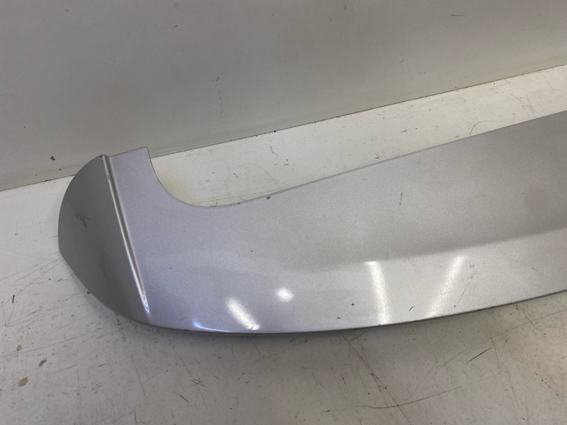 Спойлер (дефлектор) крышки багажника