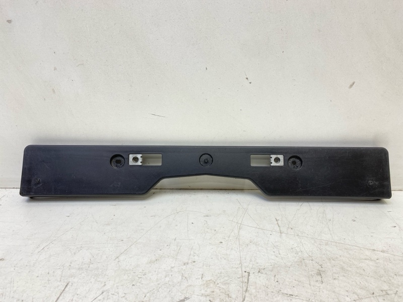 Накладка переднего бампера под номер