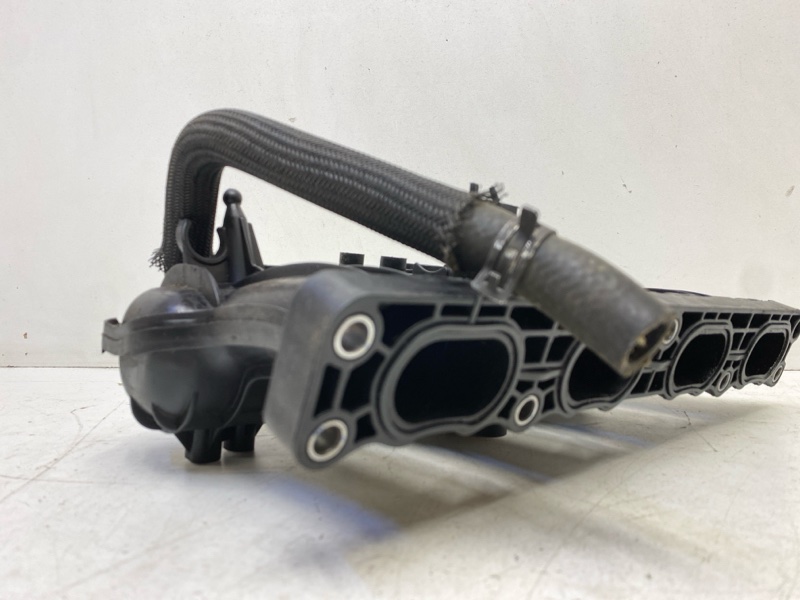 Коллектор впускной