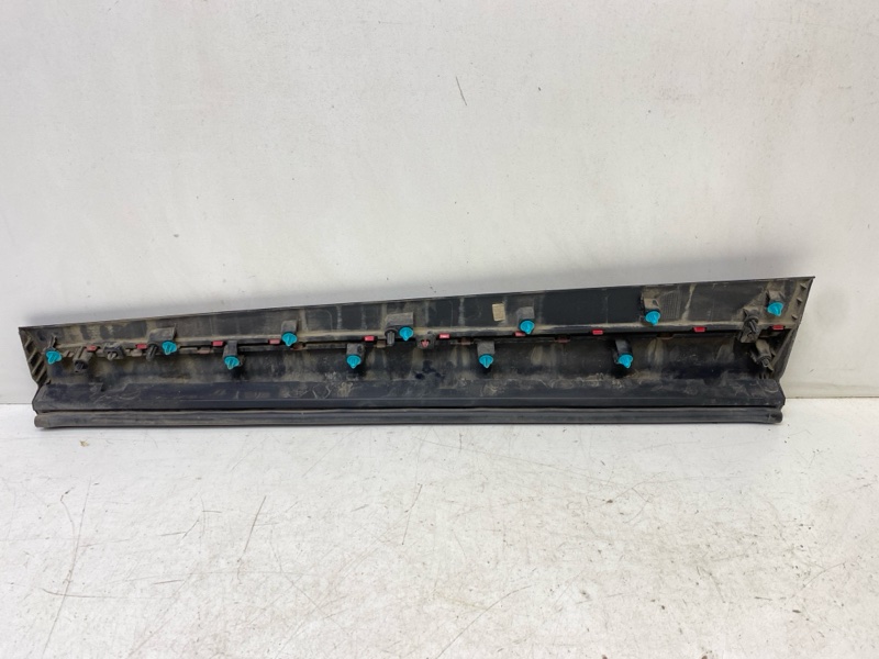 Молдинг двери