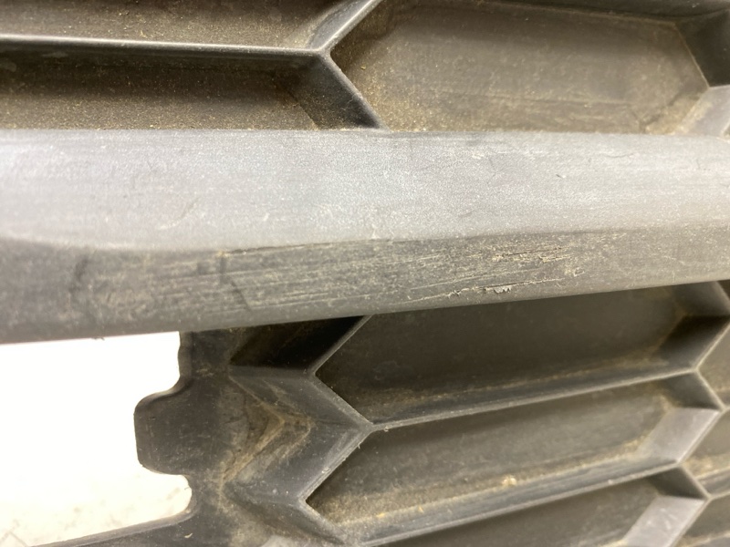 Накладка переднего бампера правая