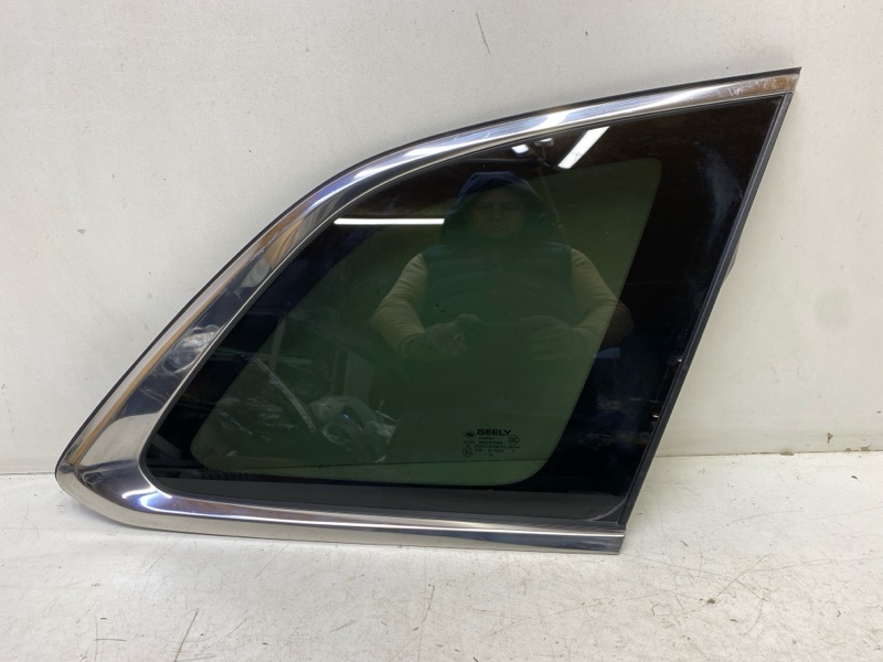 Стекло боковое