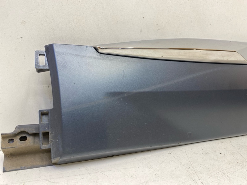 Молдинг двери