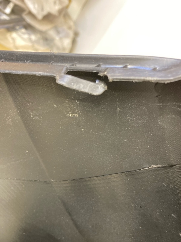 Бампер задний