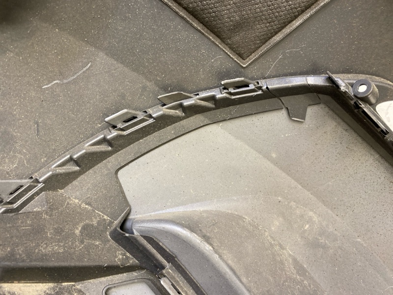 Бампер задний