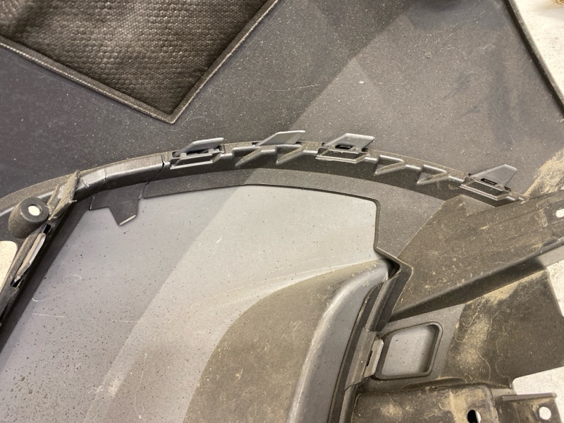 Бампер задний