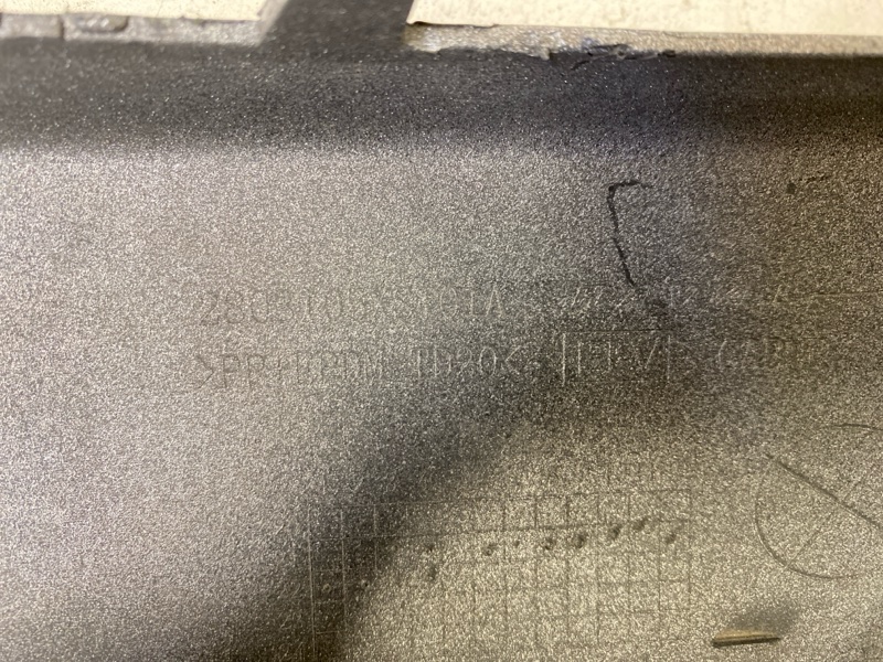 Бампер передний