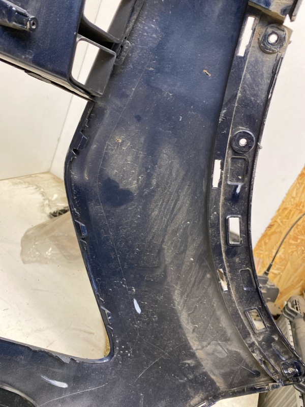 Бампер передний