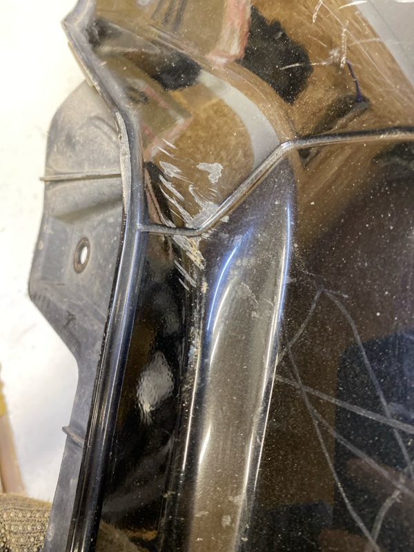 Бампер передний