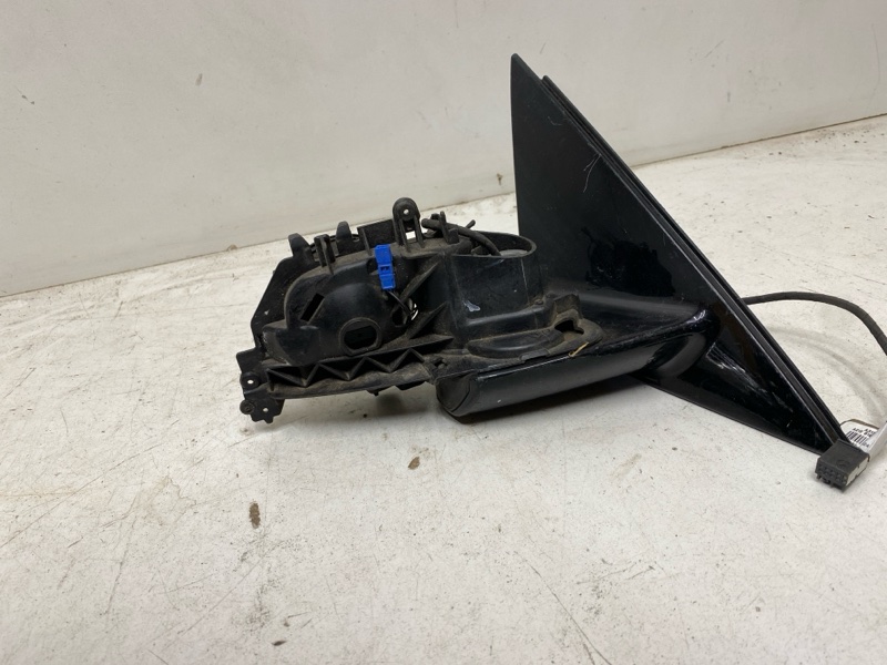 Зеркало правое электрическое