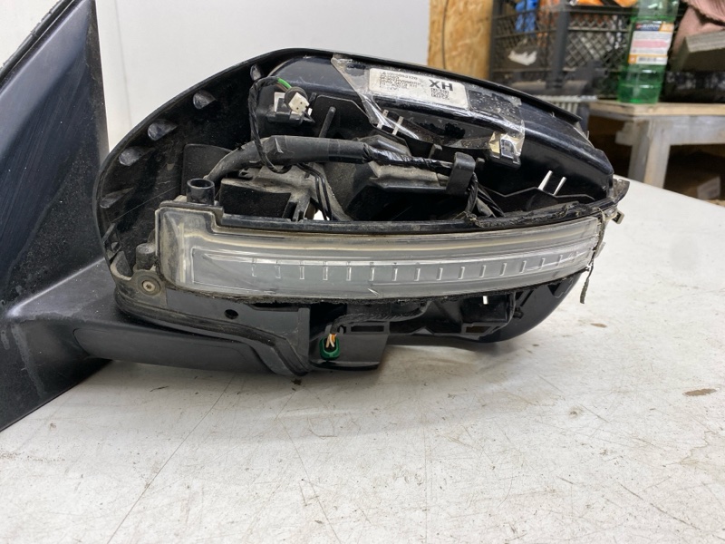 Зеркало левое механическое